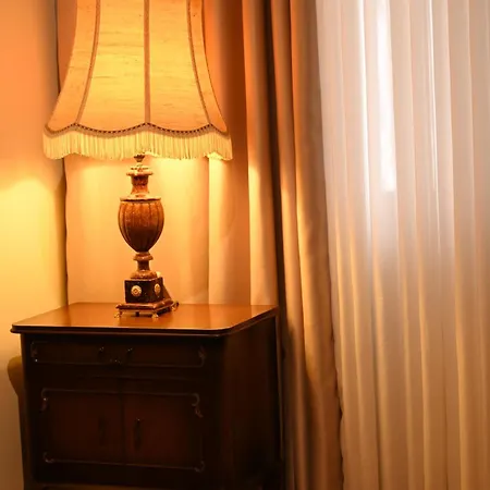 ホテル Niche Boutique ティラナ