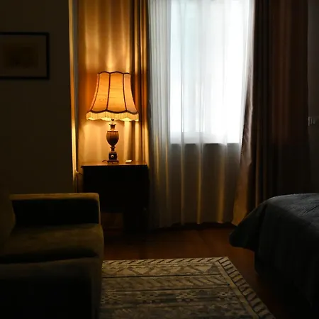 Niche Boutique ホテル 4*