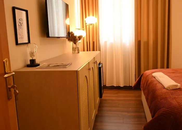 Niche Boutique Szálloda Tirana