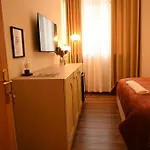 Niche Boutique 酒店 地拉那