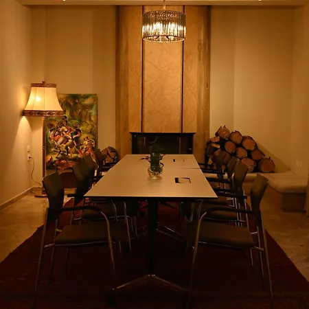 Niche Boutique Tirana